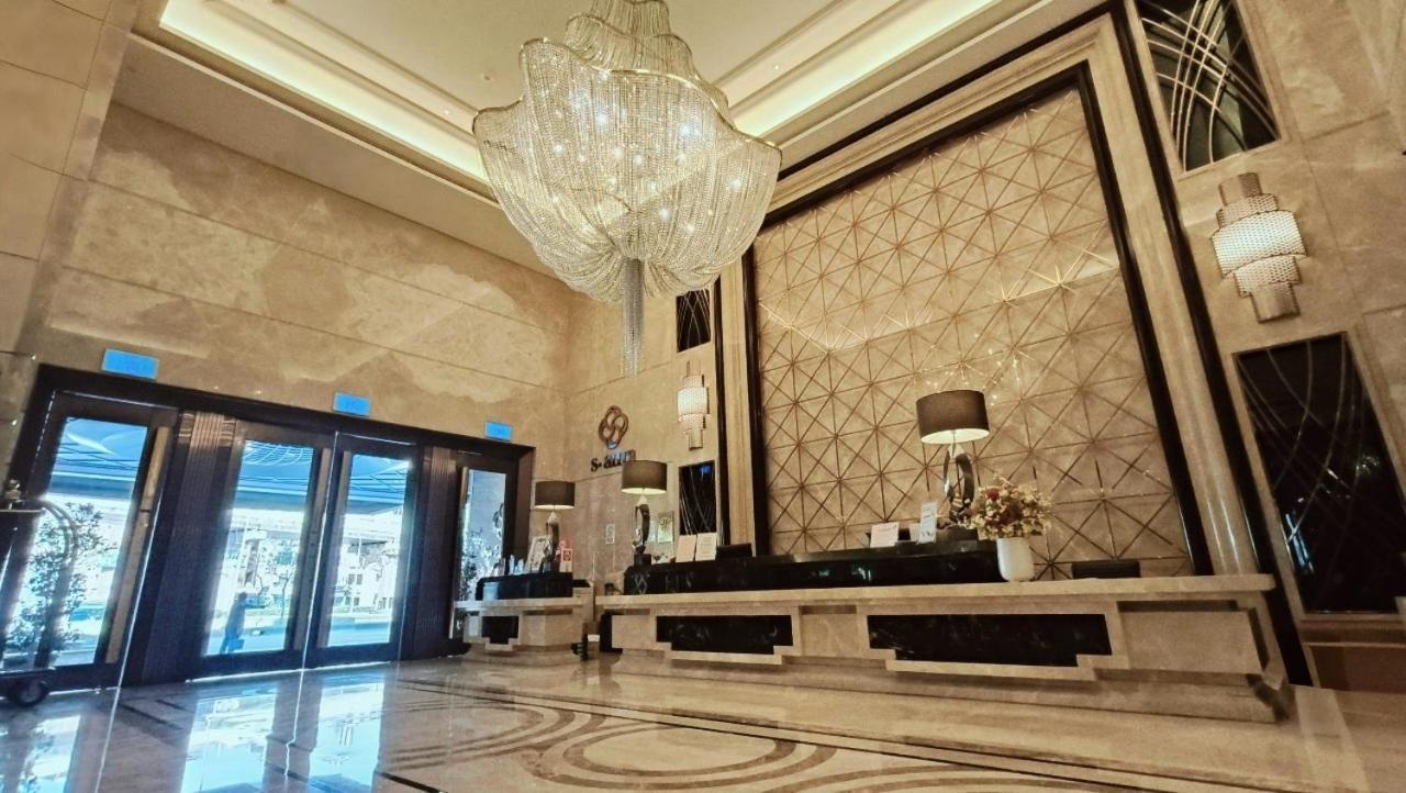 S Aura Hotel Taipei Exterior photo