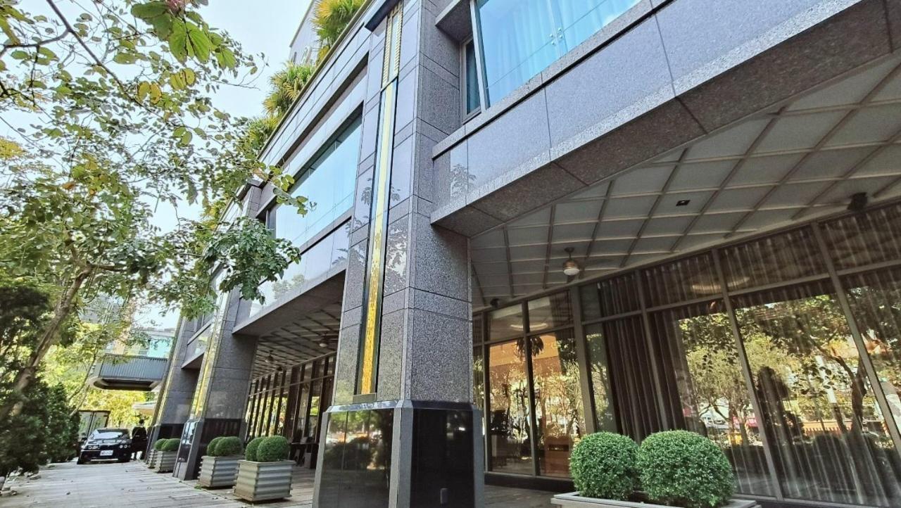 S Aura Hotel Taipei Exterior photo