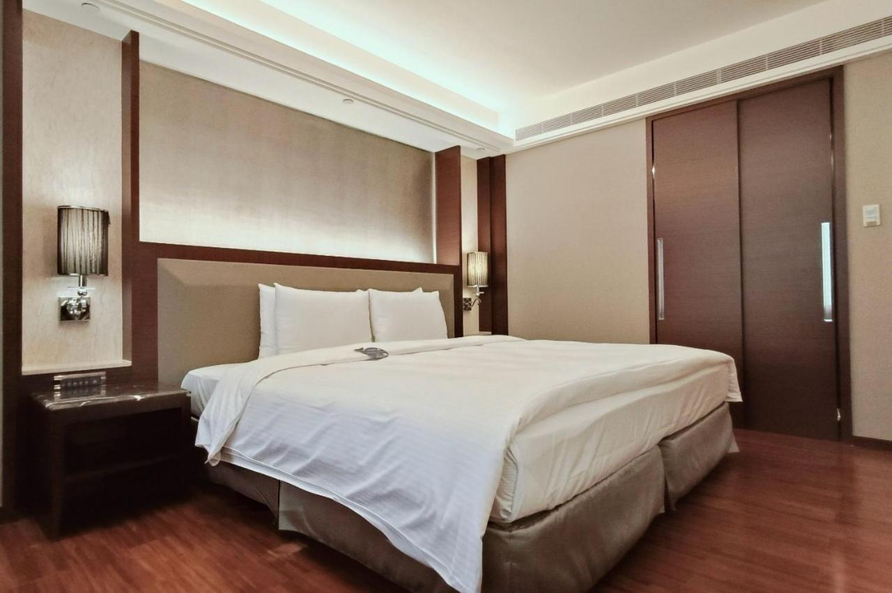 S Aura Hotel Taipei Room photo