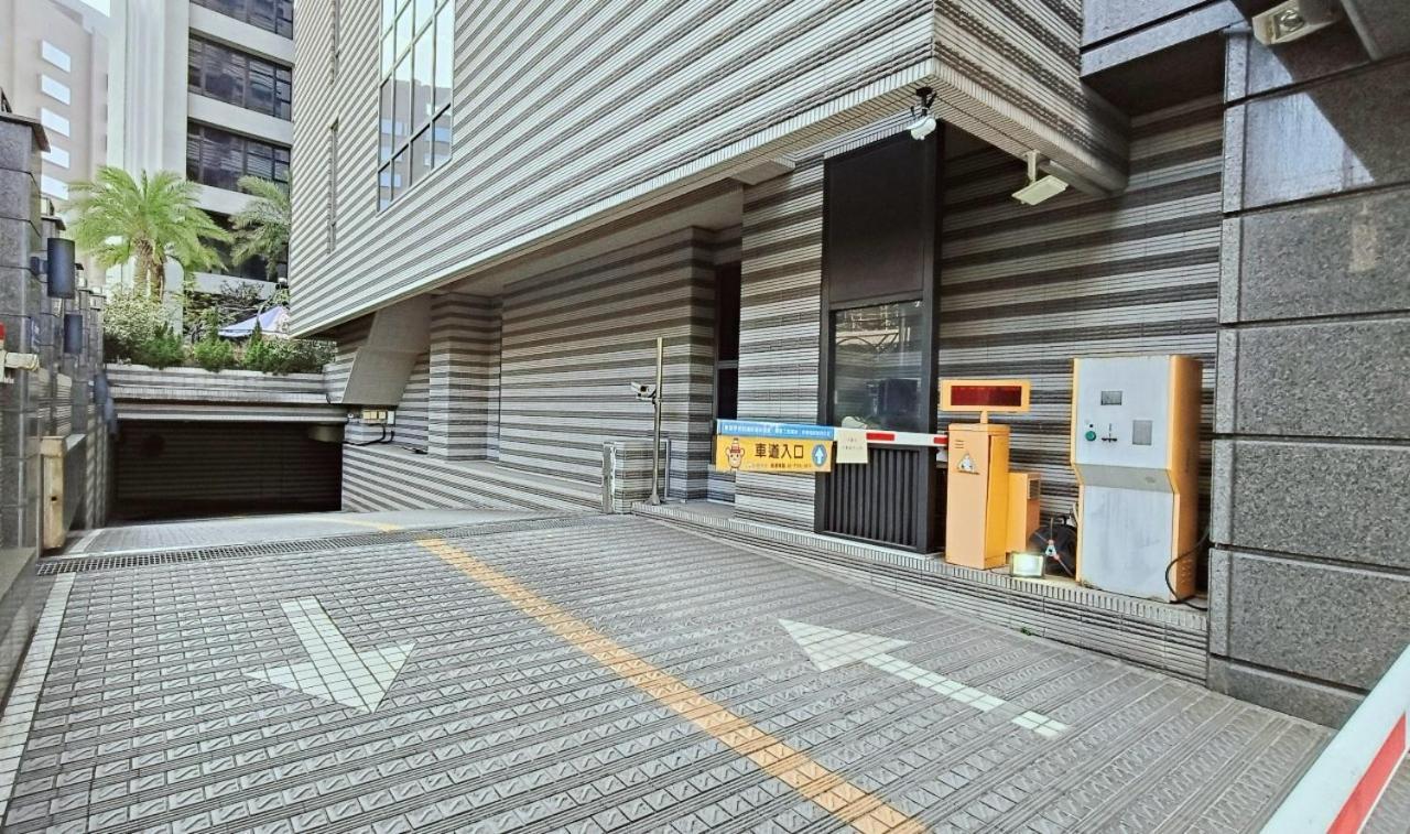 S Aura Hotel Taipei Exterior photo