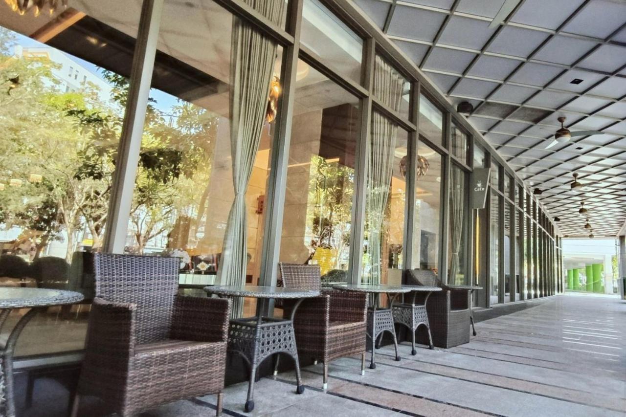 S Aura Hotel Taipei Exterior photo